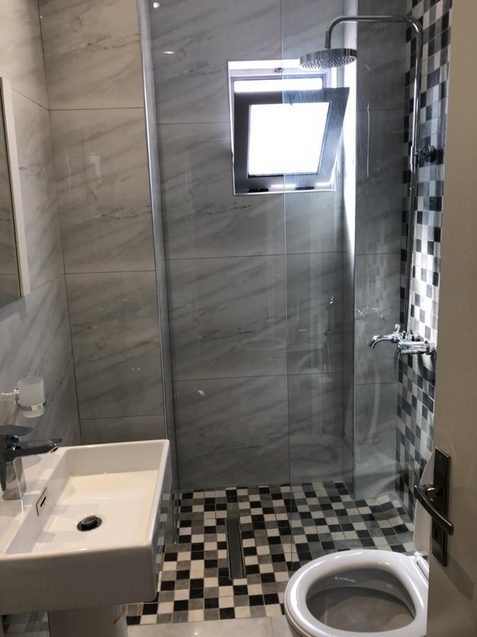Hotel Edea Korce Bilik gambar
