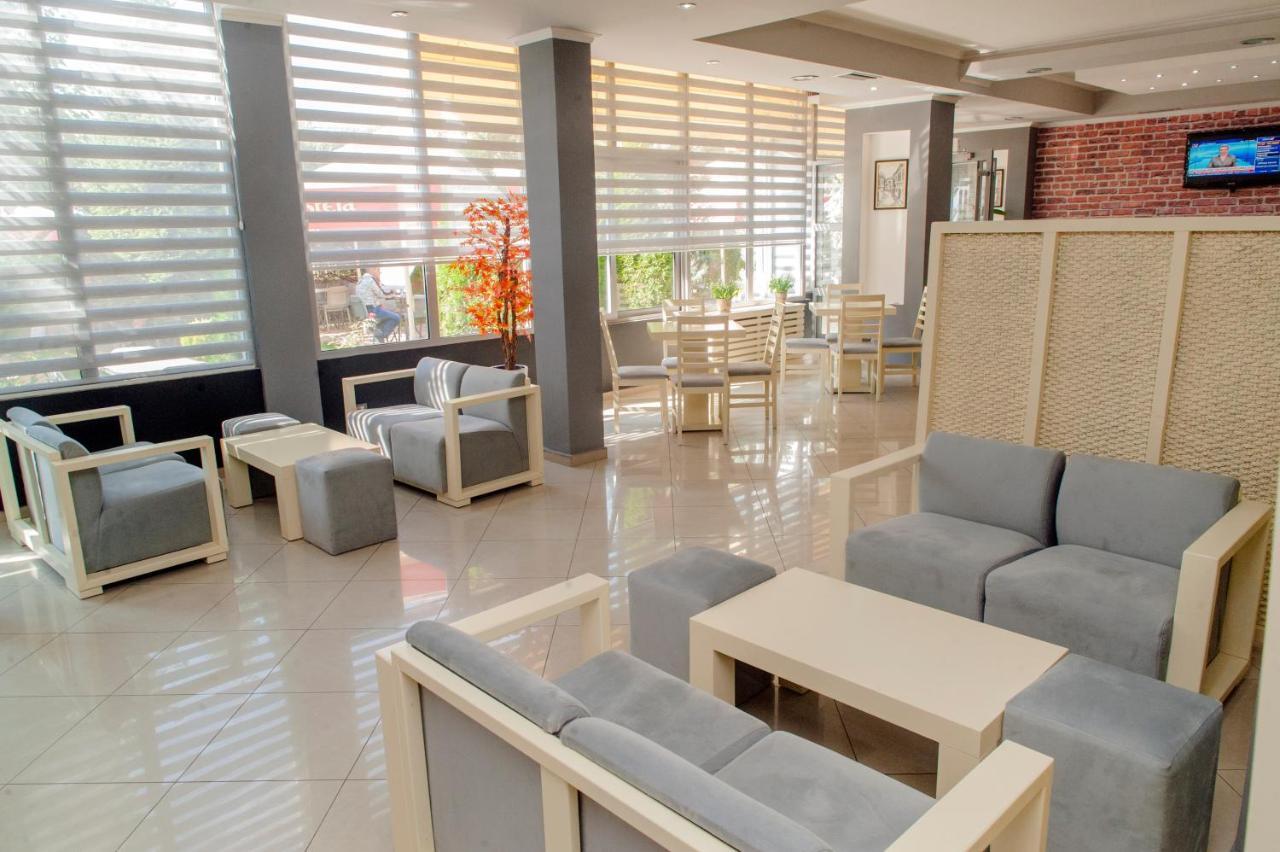Hotel Edea Korce Luaran gambar